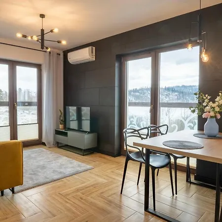 Stylchyn 90 Nad Jeziorem Czorsztynskim クルシュコフツェ