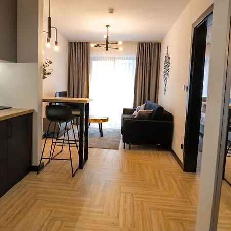 Stylchyn 90 Nad Jeziorem Czorsztynskim Daire *