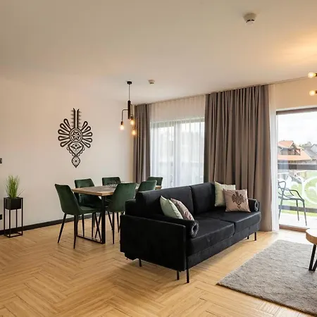 Stylchyn 90 Nad Jeziorem Czorsztynskim アパート クルシュコフツェ